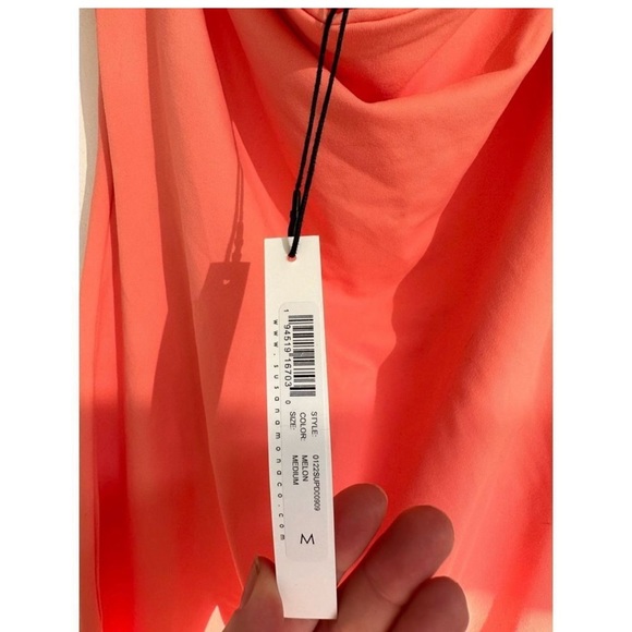 Beautiful color and design - Picture 5 of 5